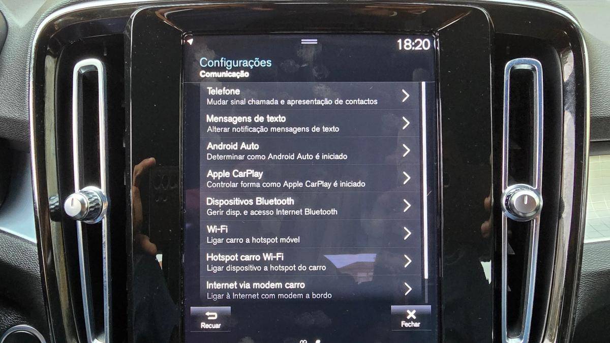 volvo-xc40-2023-hibrido-a-gasolina-1477cc