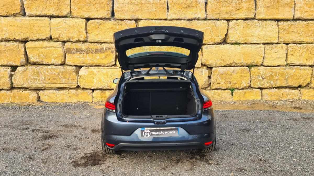 renault-megane-2022-diesel-1461cc