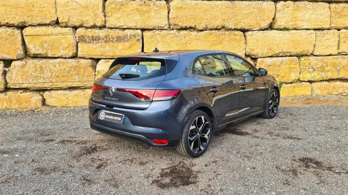 renault-megane-2022-diesel-1461cc