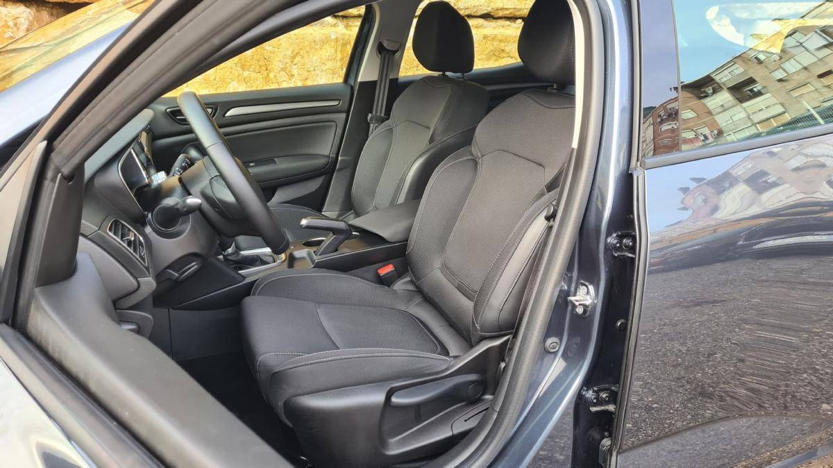 renault-megane-2022-diesel-1461cc