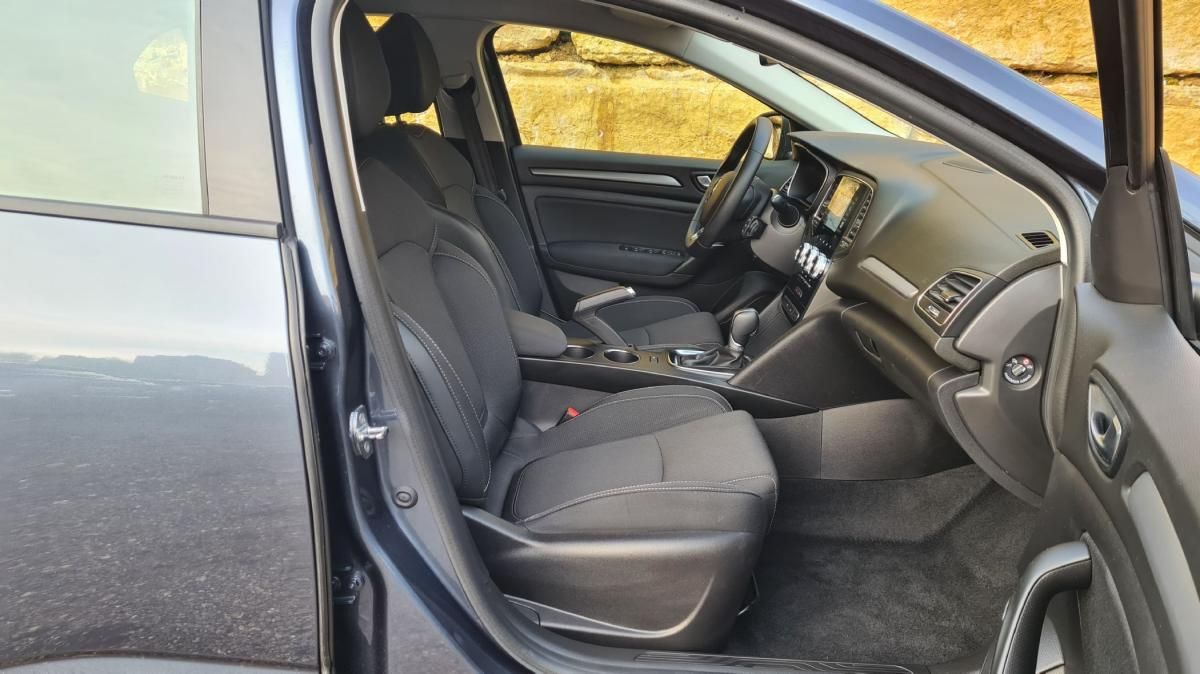 renault-megane-2022-diesel-1461cc