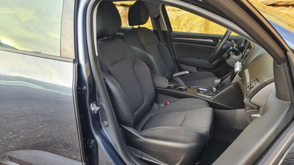 renault-megane-2022-diesel-1461cc