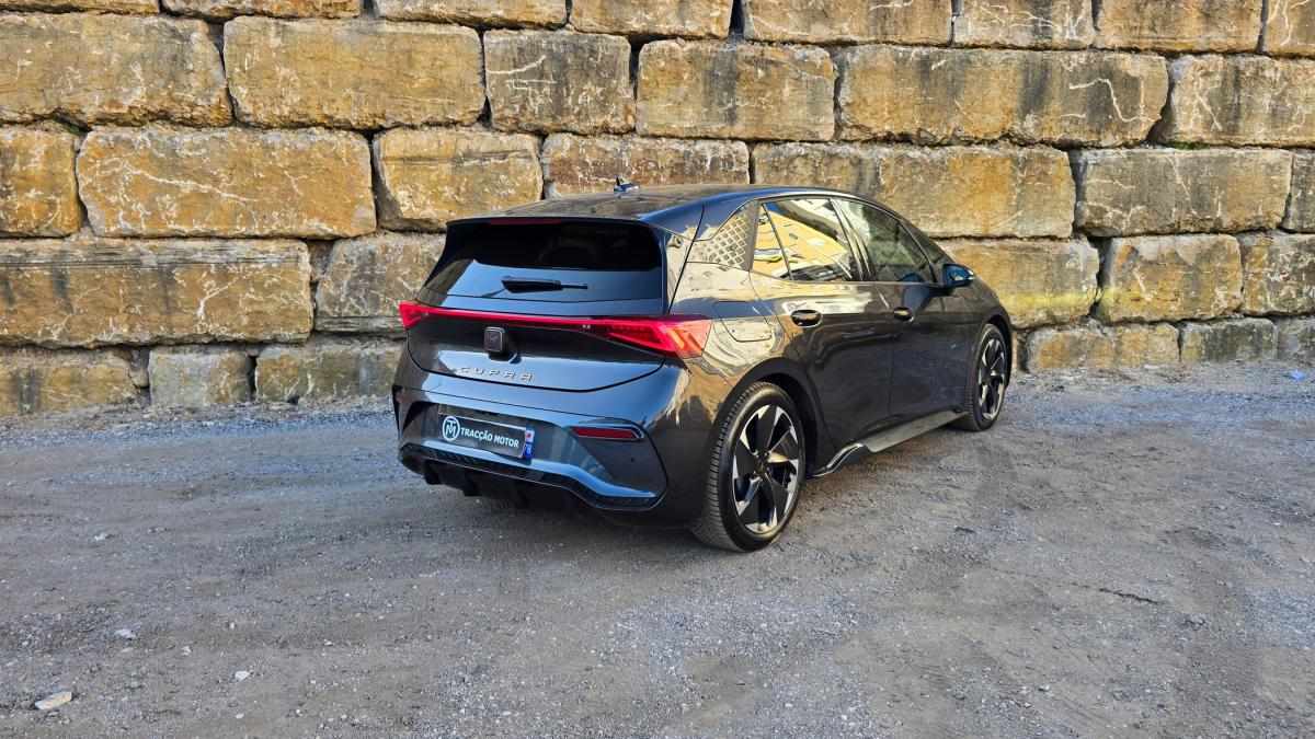 cupra-born-2023-eletrico-0cc