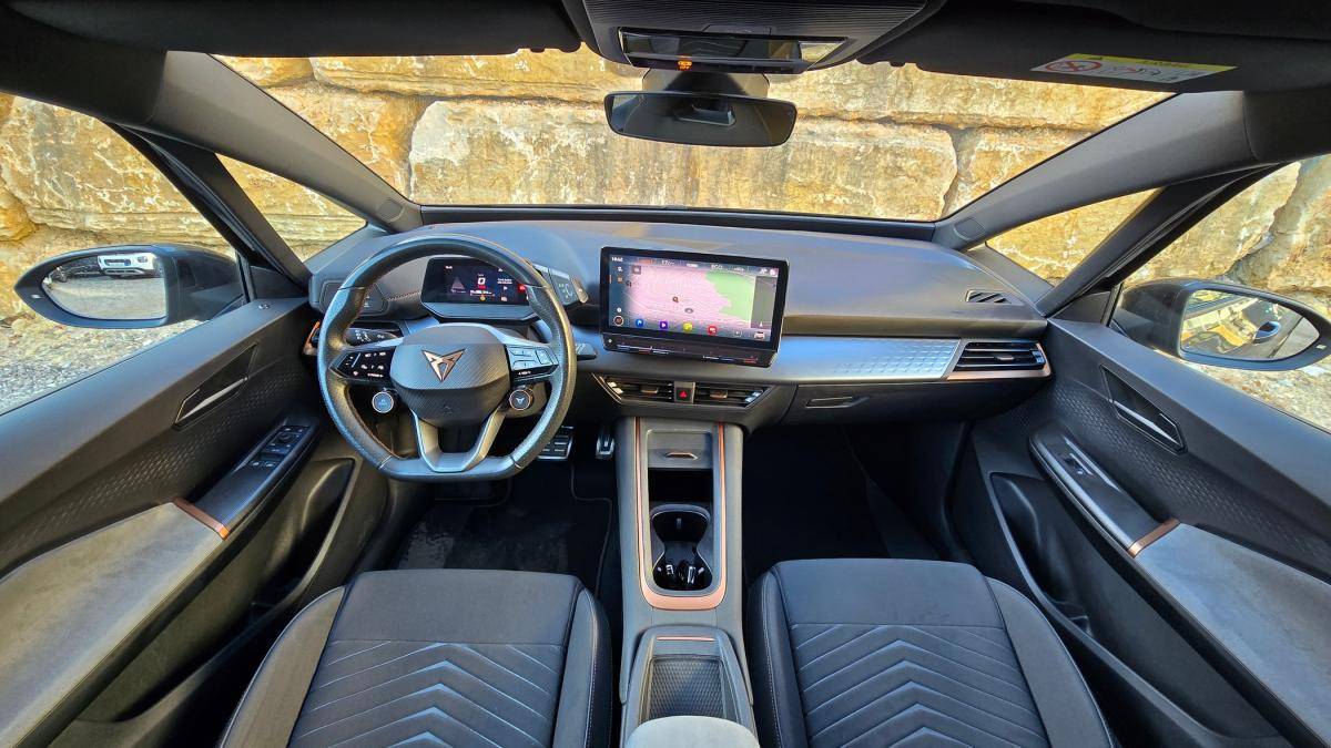 cupra-born-2023-eletrico-0cc