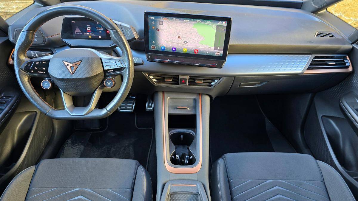 cupra-born-2023-eletrico-0cc