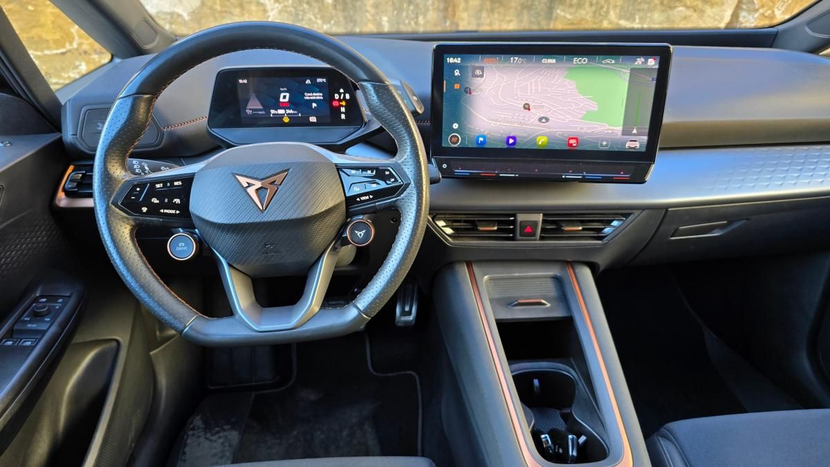 cupra-born-2023-eletrico-0cc