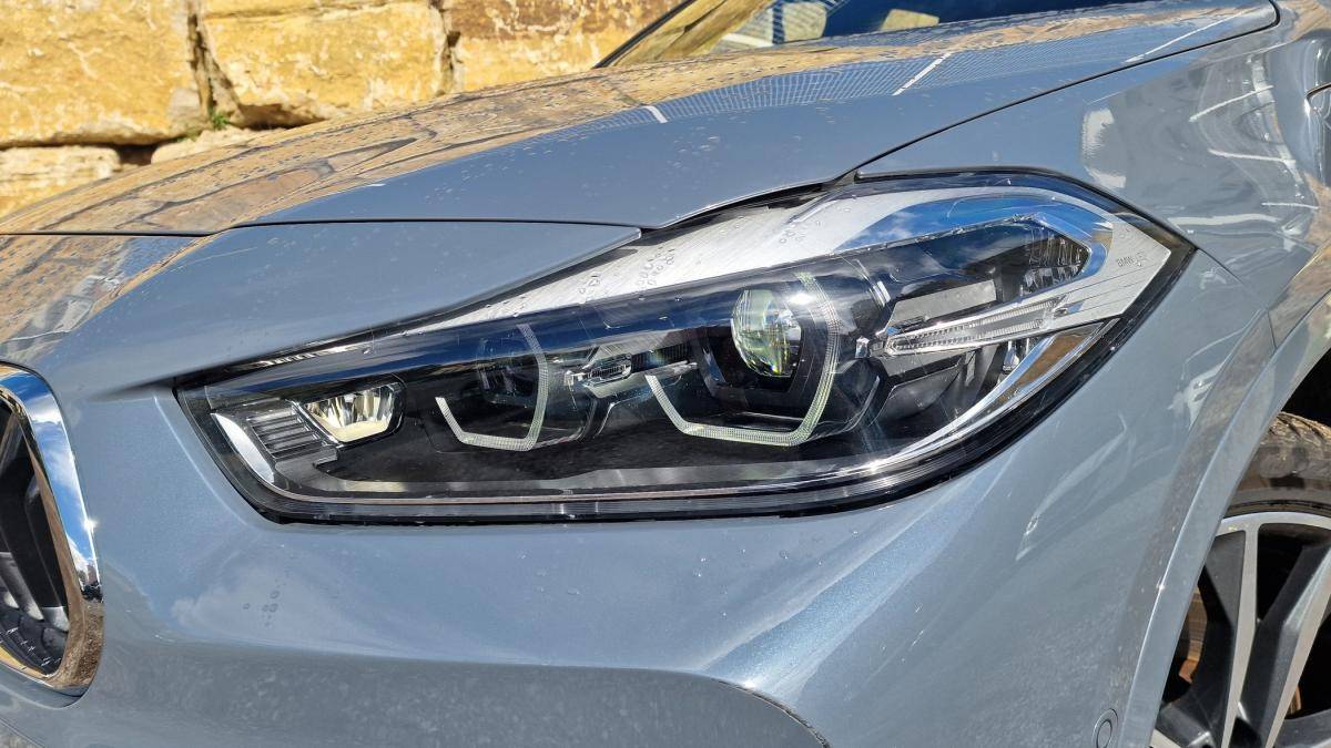 bmw-x2-2021-hibrido-a-gasolina-1499cc