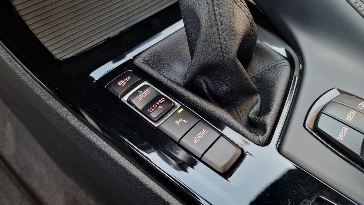 bmw-x2-2021-hibrido-a-gasolina-1499cc