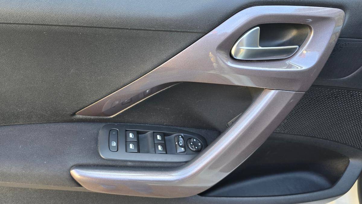 peugeot-2008-2016-diesel-1560cc