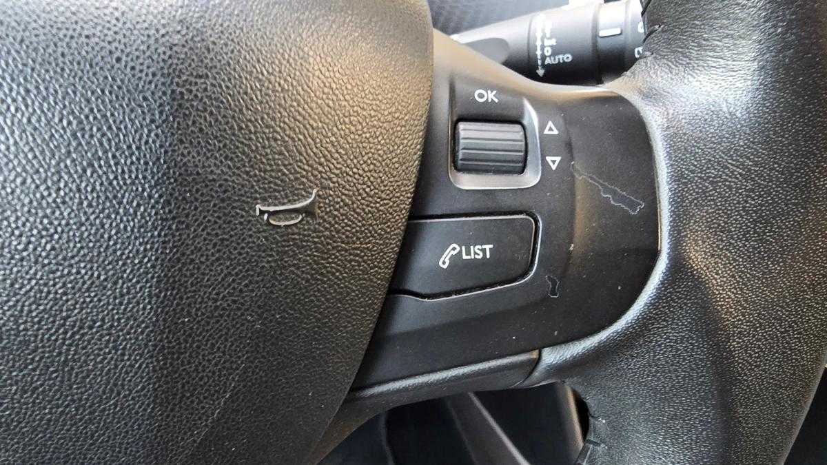 peugeot-2008-2016-diesel-1560cc