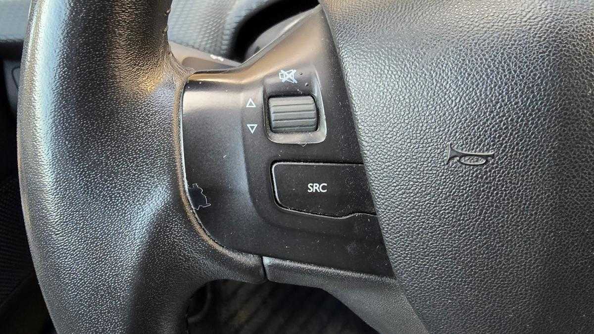peugeot-2008-2016-diesel-1560cc