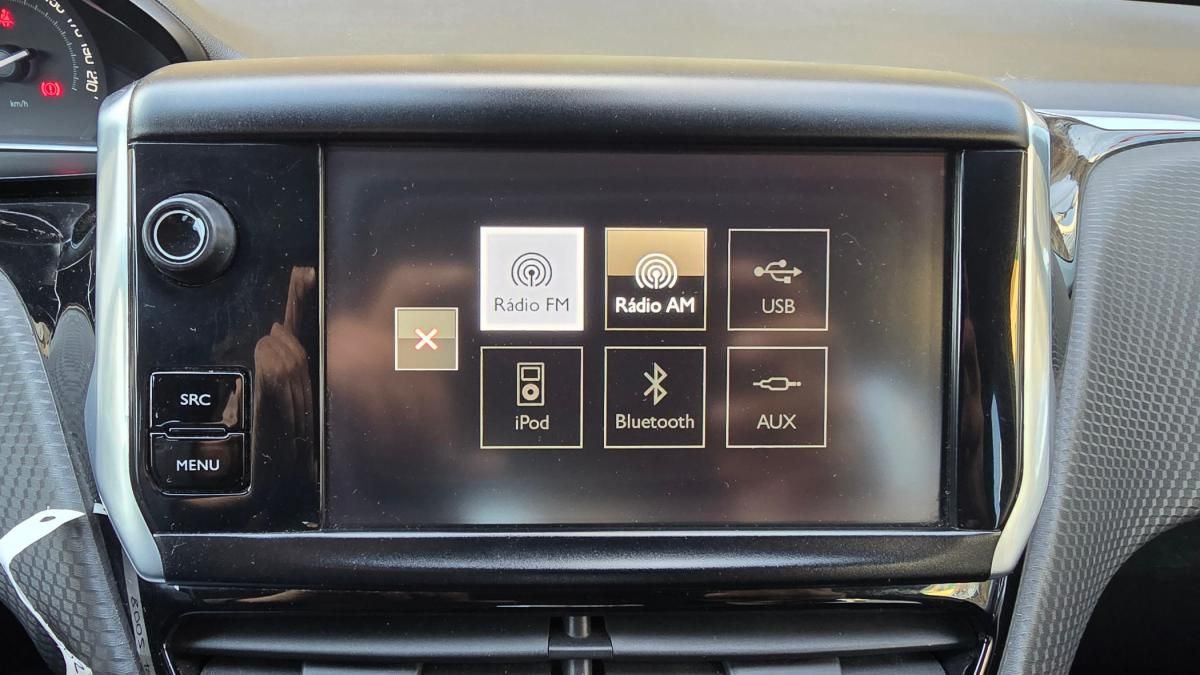 peugeot-2008-2016-diesel-1560cc