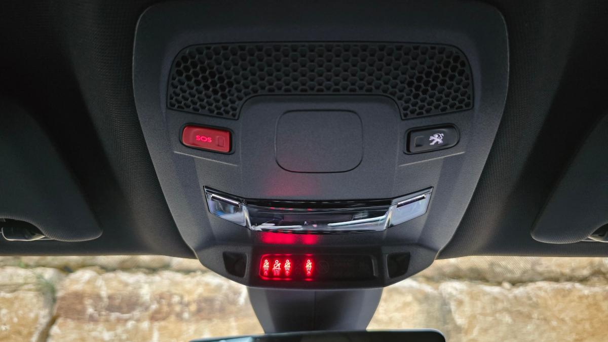 peugeot-508-2021-diesel-1499cc