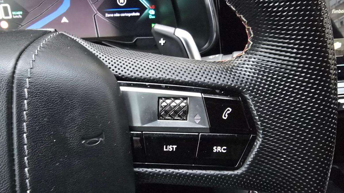 ds-ds-7-crossback-2023-hibrido-a-gasolina-1598cc