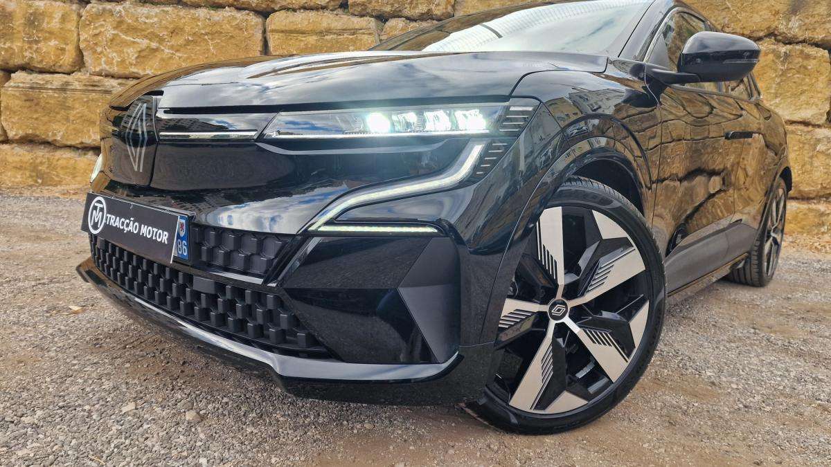 renault-megane-e-tech-2023-eletrico-500cc