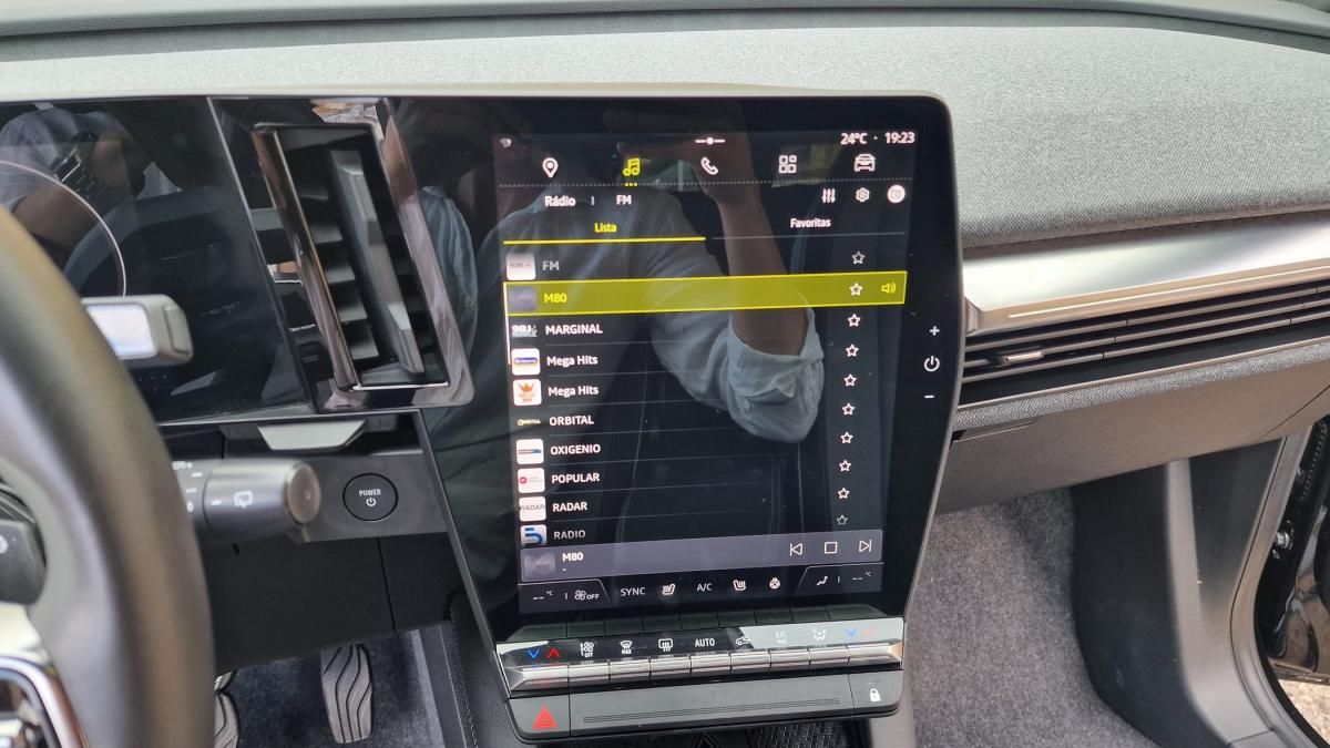 renault-megane-e-tech-2023-eletrico-500cc