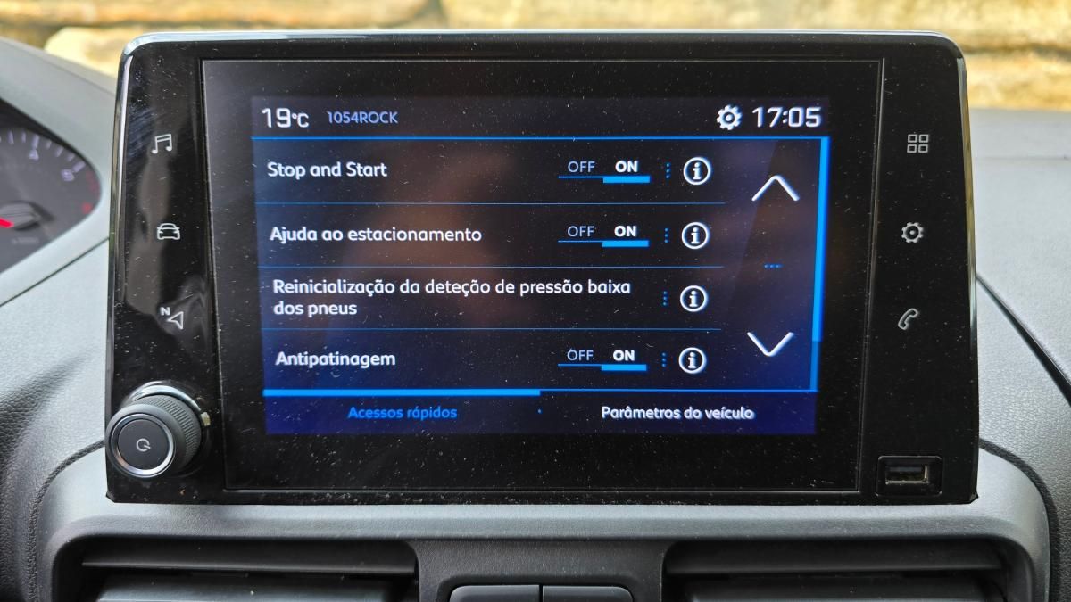 peugeot-partner-2023-diesel-1499cc