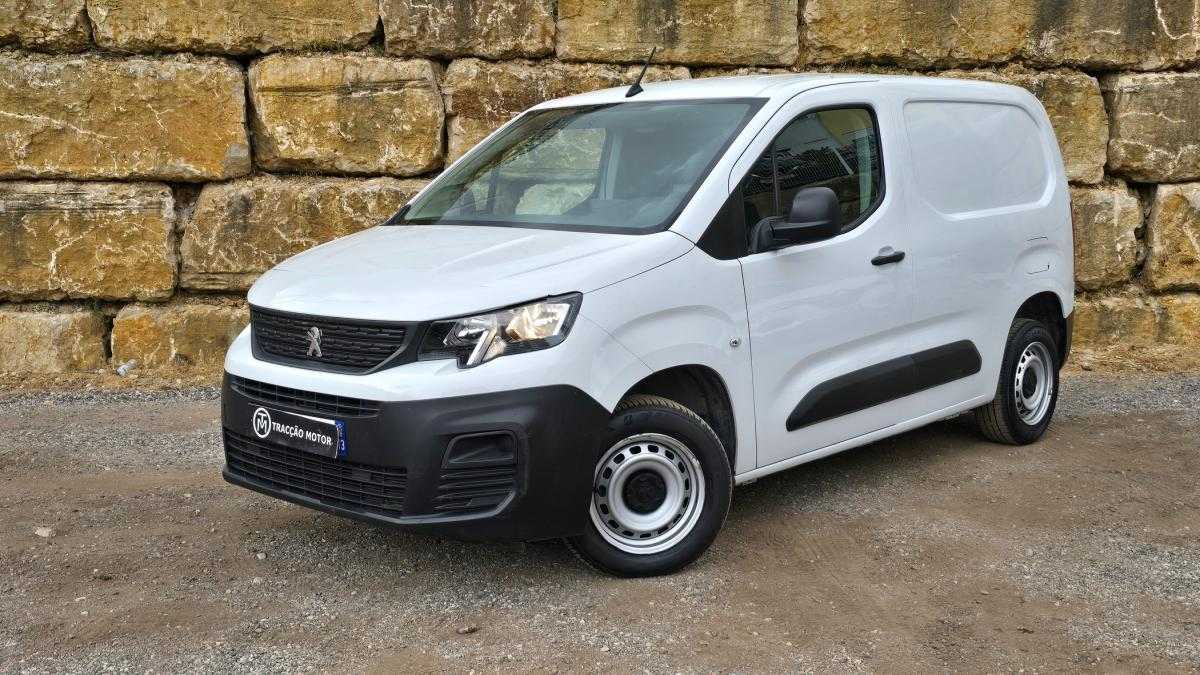 peugeot-partner-2023-diesel-1499cc