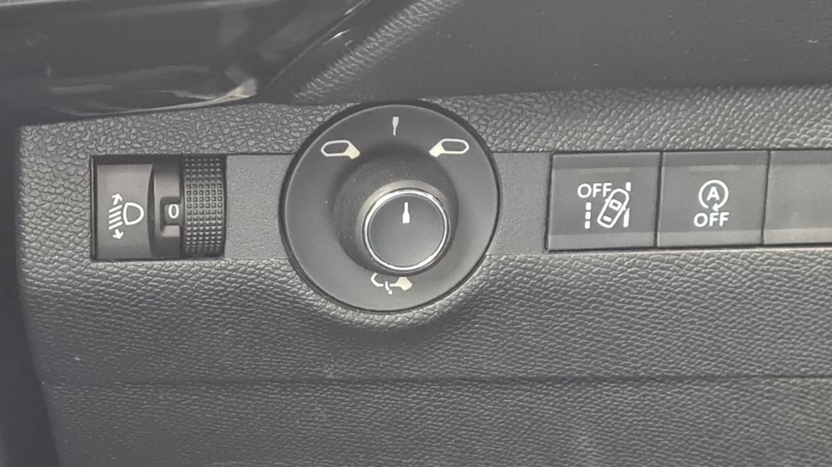 ds-ds-7-crossback-2018-diesel-1499cc