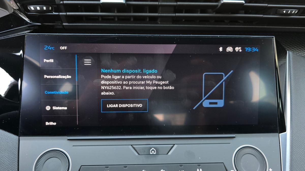 peugeot-308-2023-hibrido-a-gasolina-1598cc