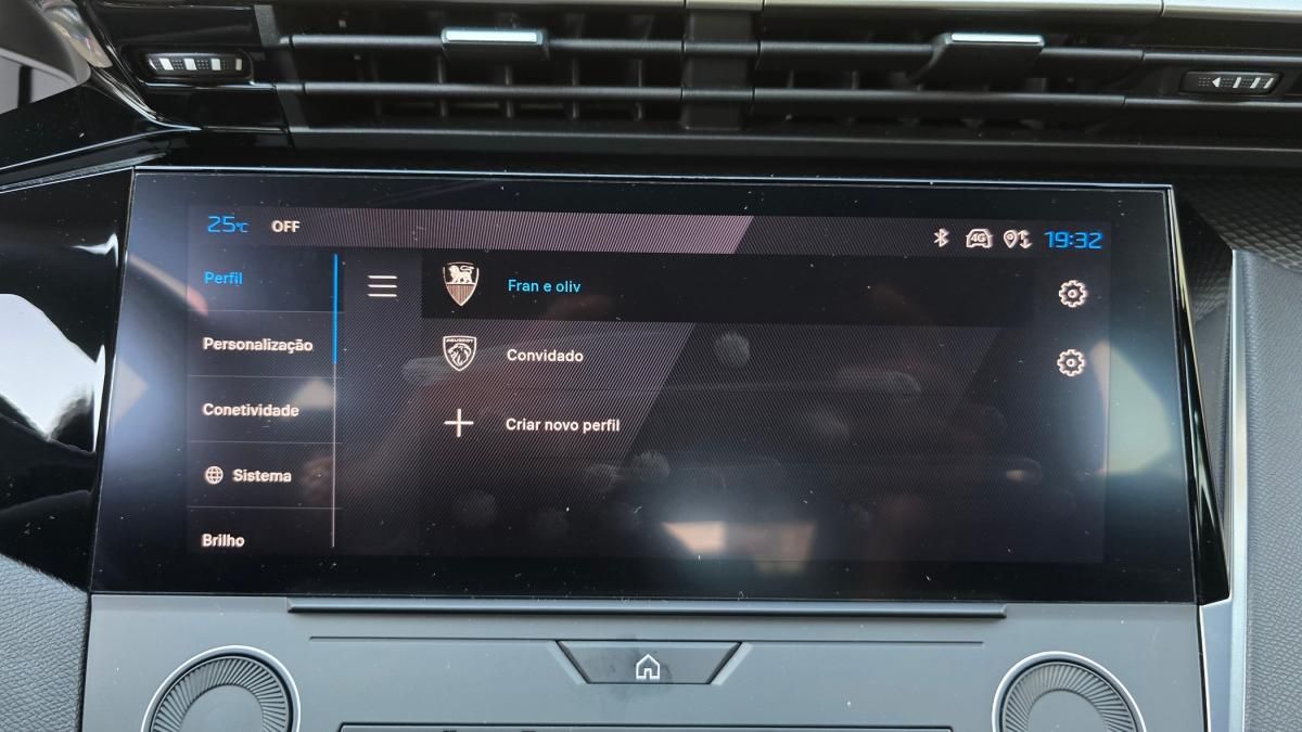 peugeot-308-2023-hibrido-a-gasolina-1598cc