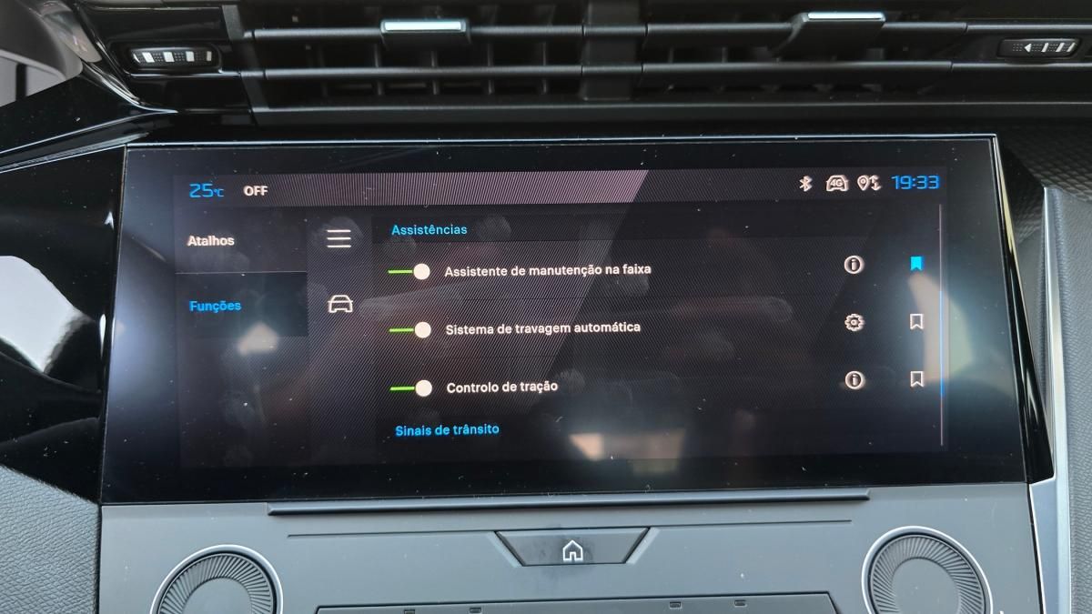 peugeot-308-2023-hibrido-a-gasolina-1598cc