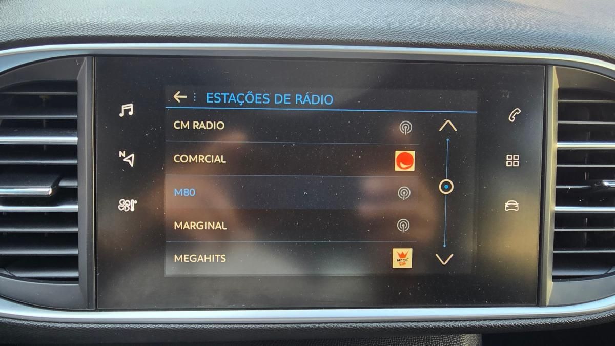 peugeot-308-sw-2019-diesel-1499cc