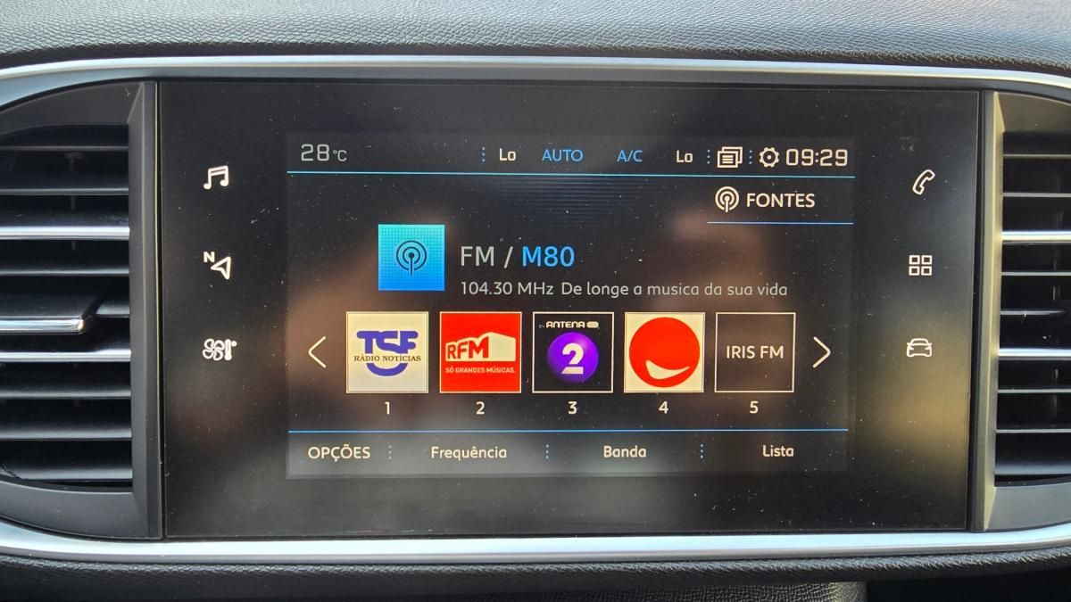 peugeot-308-sw-2019-diesel-1499cc