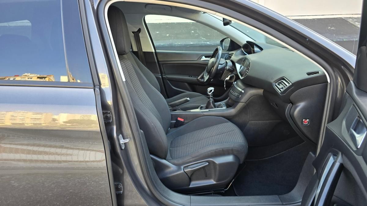 peugeot-308-sw-2019-diesel-1499cc