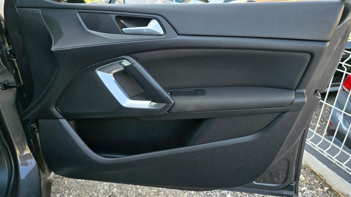 peugeot-308-sw-2019-diesel-1499cc