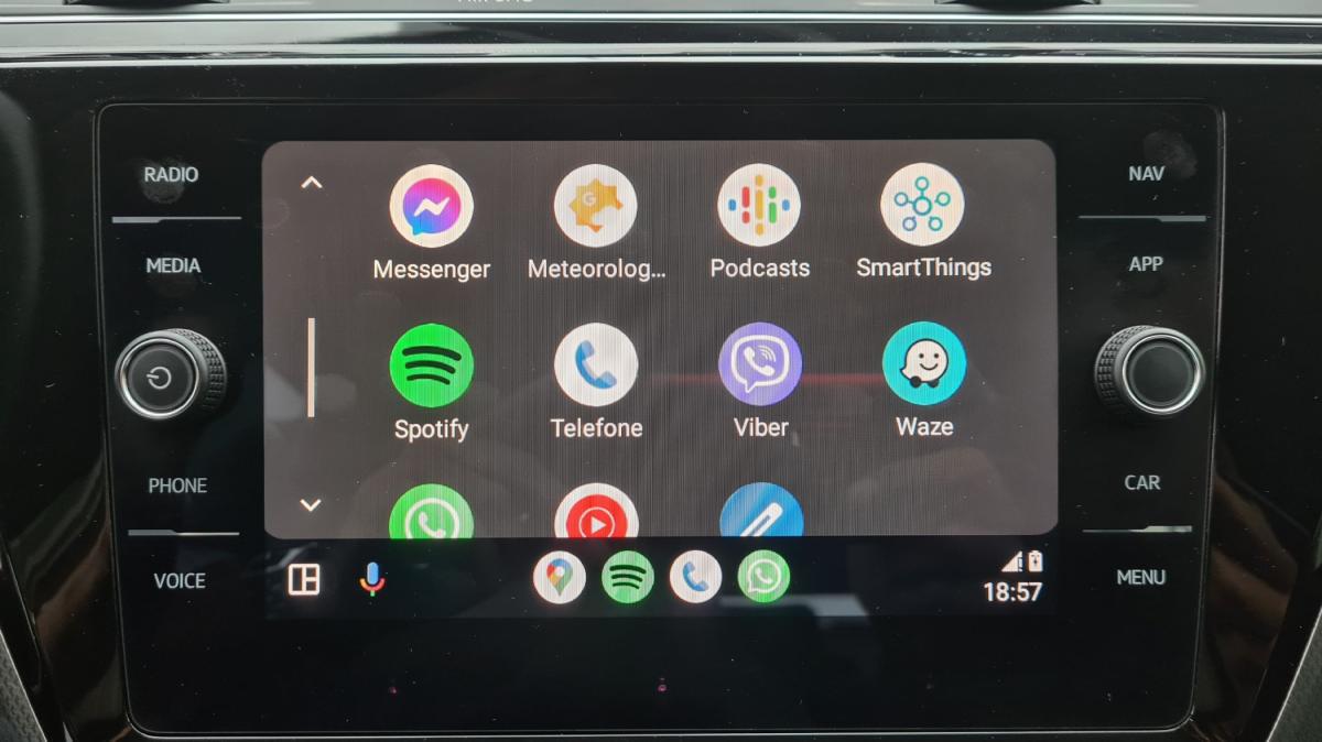 volkswagen-touran-2019-diesel-1598cc