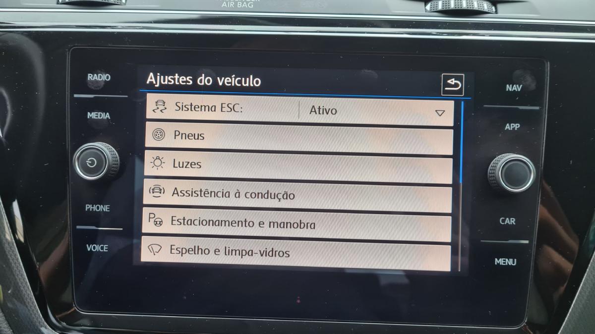 volkswagen-touran-2019-diesel-1598cc