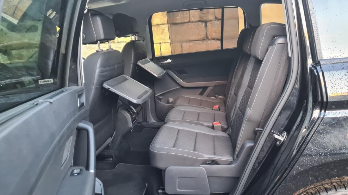 volkswagen-touran-2019-diesel-1598cc