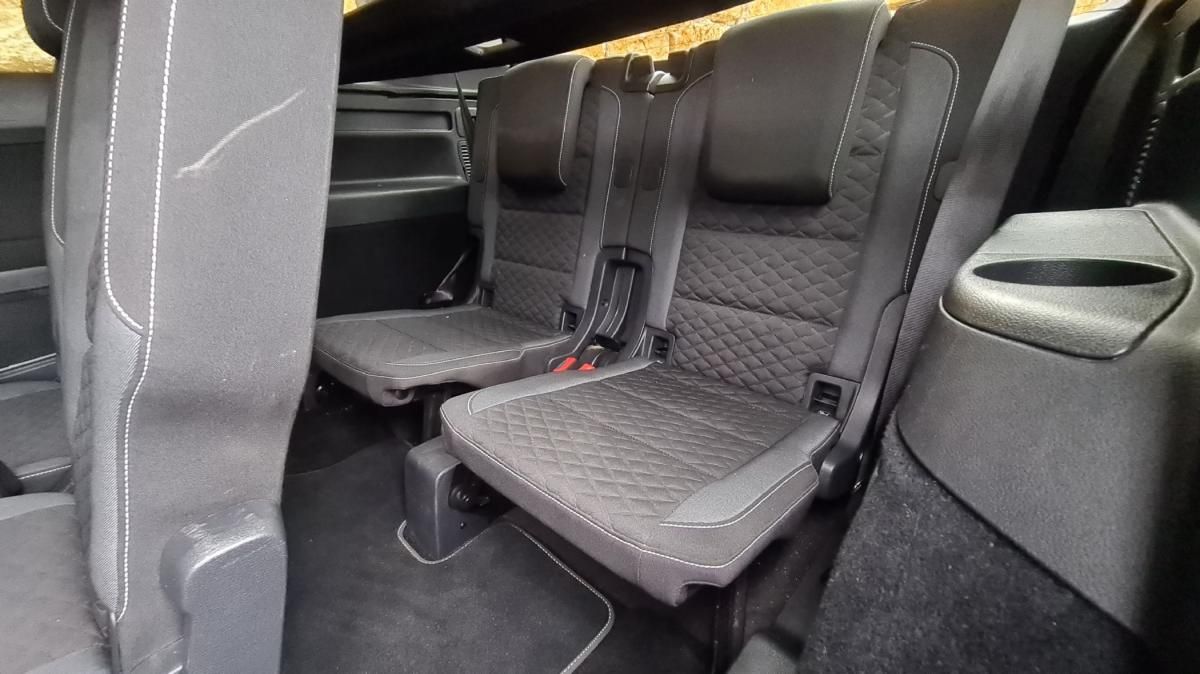 volkswagen-touran-2019-diesel-1598cc