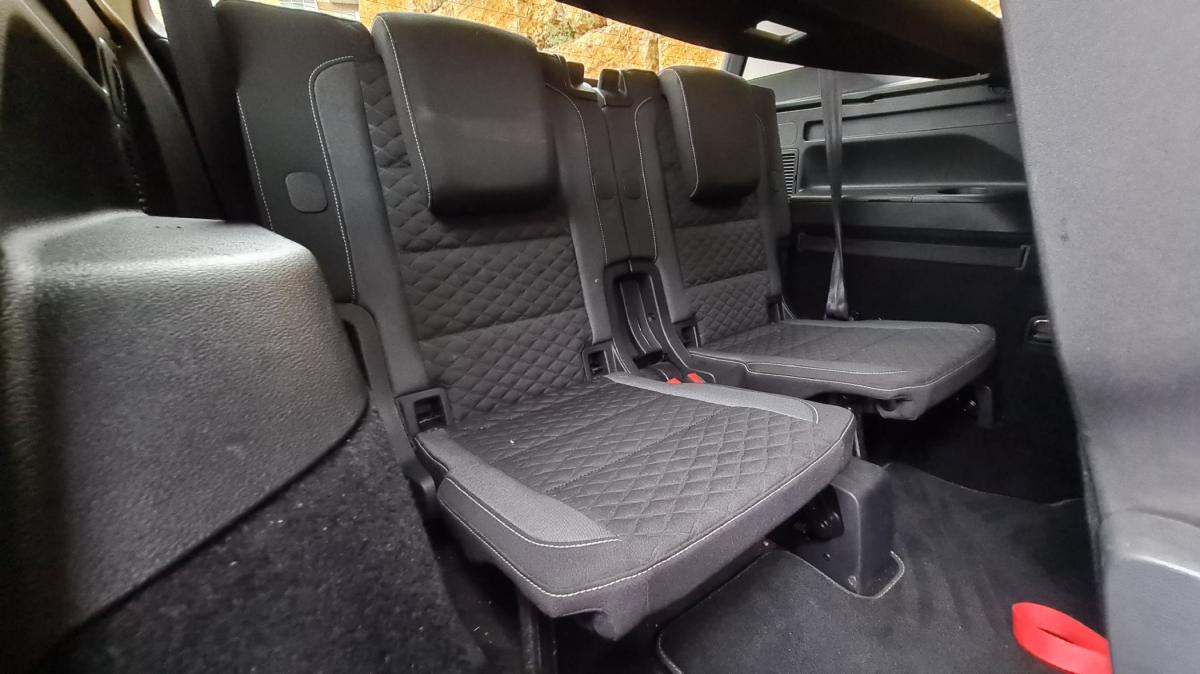 volkswagen-touran-2019-diesel-1598cc