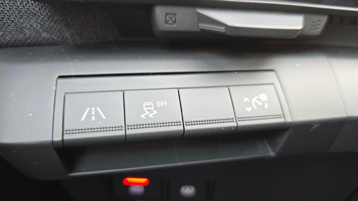 renault-megane-e-tech-2023-eletrico-0cc