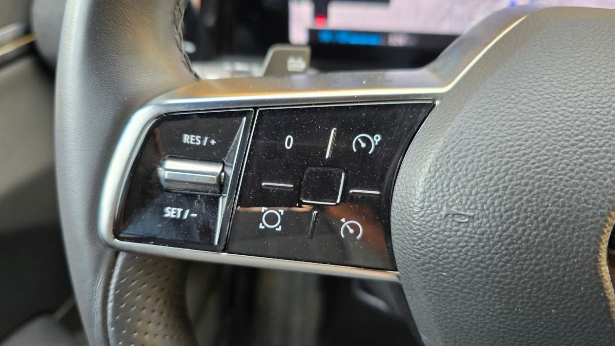 renault-megane-e-tech-2023-eletrico-0cc