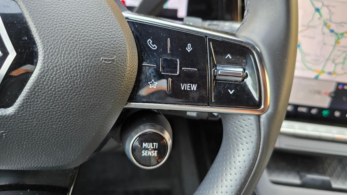 renault-megane-e-tech-2023-eletrico-0cc