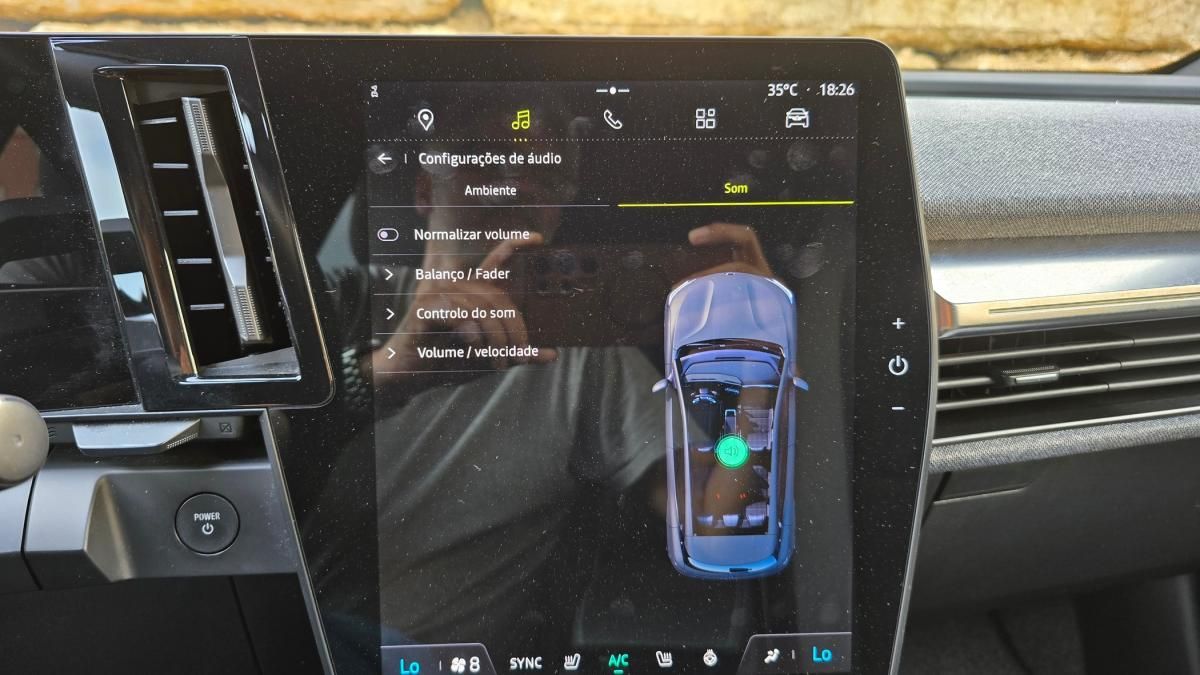 renault-megane-e-tech-2023-eletrico-0cc