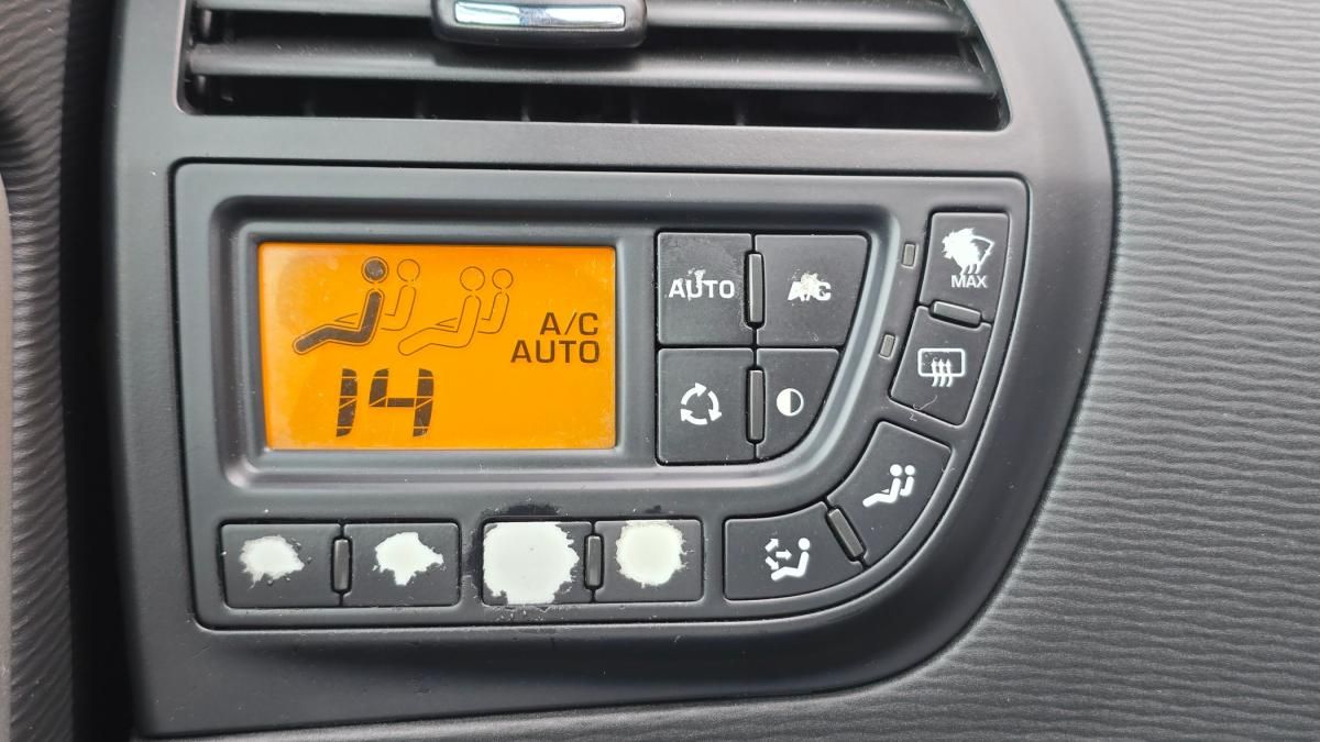 citroen-c4-grand-picasso-2011-diesel-1560cc
