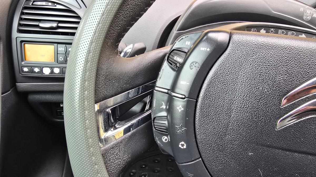 citroen-c4-grand-picasso-2011-diesel-1560cc