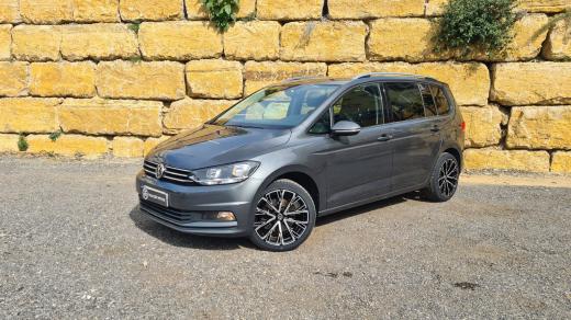 volkswagen-touran-2019-diesel-1598cc