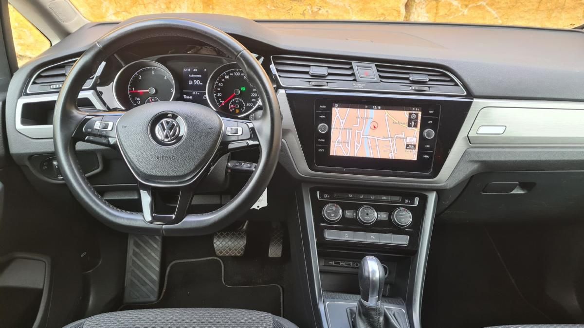 volkswagen-touran-2019-diesel-1598cc
