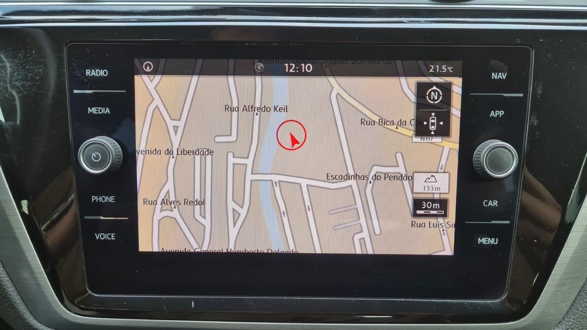 volkswagen-touran-2019-diesel-1598cc