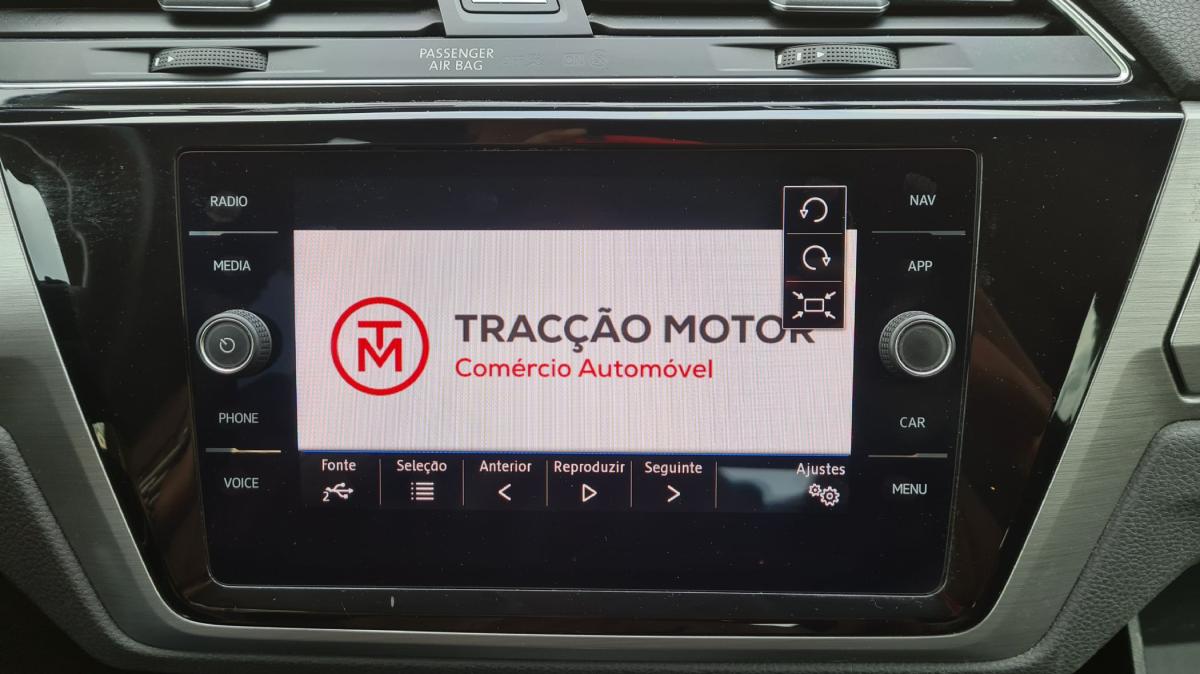 volkswagen-touran-2019-diesel-1598cc