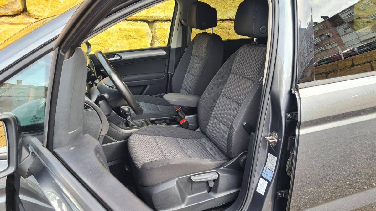 volkswagen-touran-2019-diesel-1598cc
