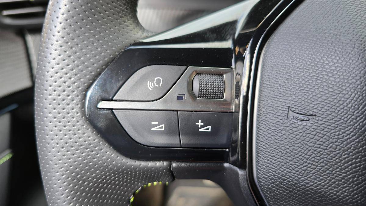 peugeot-208-2020-eletrico-0cc