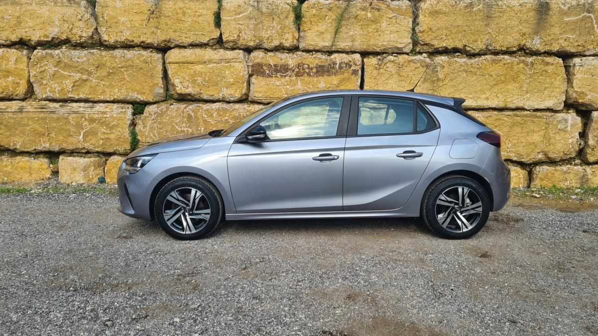 opel-corsa-2020-diesel-1499cc