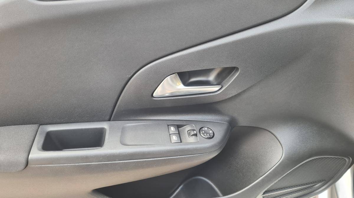 opel-corsa-2020-diesel-1499cc