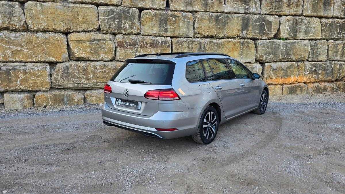 volkswagen-golf-variant-2020-diesel-1598cc